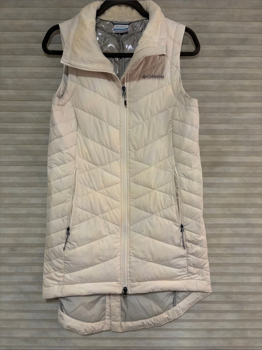 Columbia Women’s Cream Quilted Long Vest